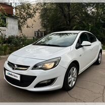 Opel Astra 1.6 AT, 2013, 202 000 км, с пробегом, цена 990 000 руб.