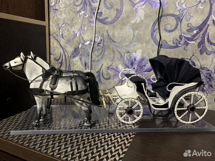 Сувенир карета
