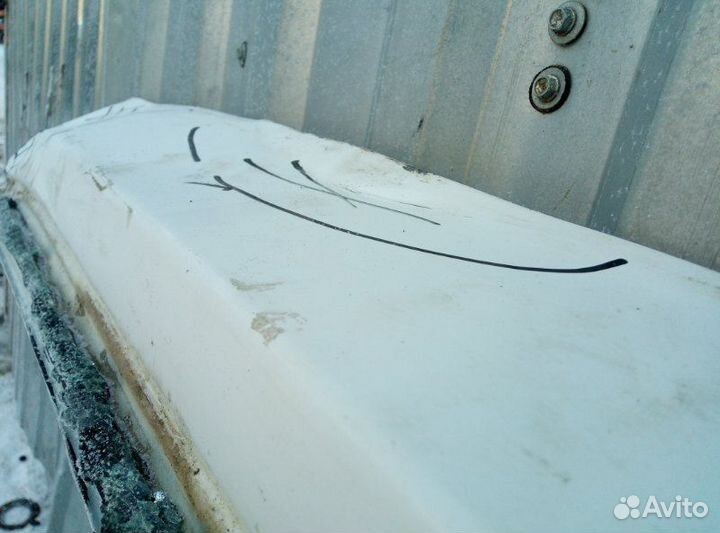 Крышка багажника Renault Sandero K7JA710 2013