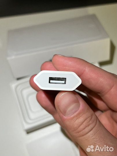 Зарядка на iPhone, Оригинал, Новая