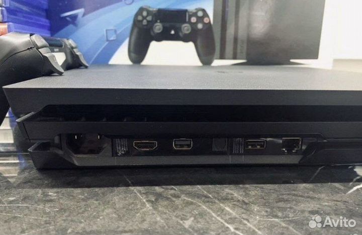 Playstation 4 Pro + 150 игр