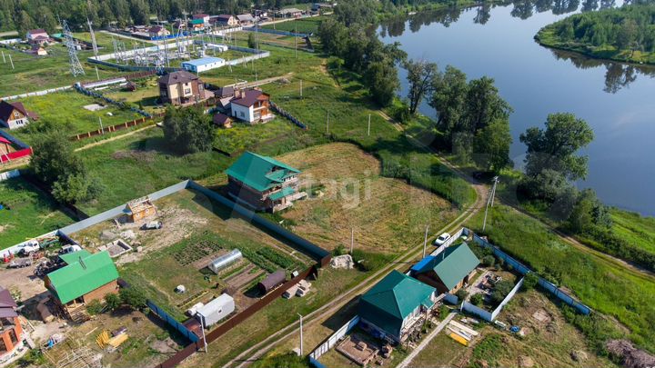 Дом 230 м² на участке 15,5 сот.