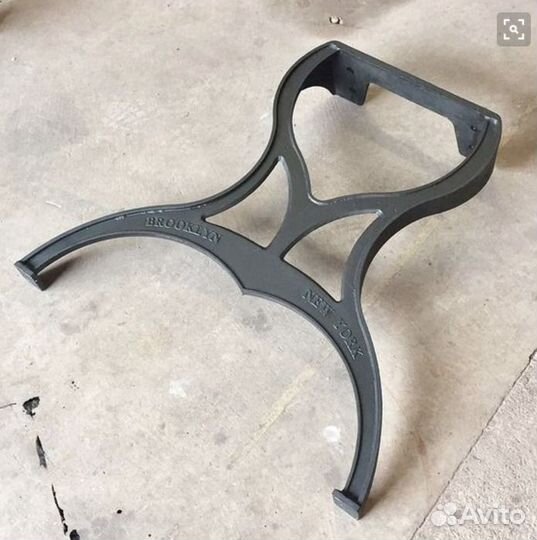 Чугунные опоры, ножки, боковины для скамеек