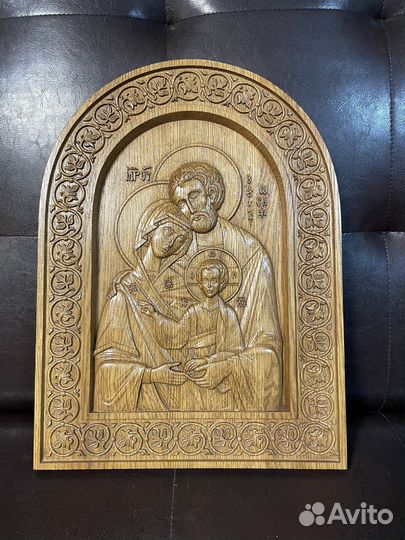Резные иконы из дерева