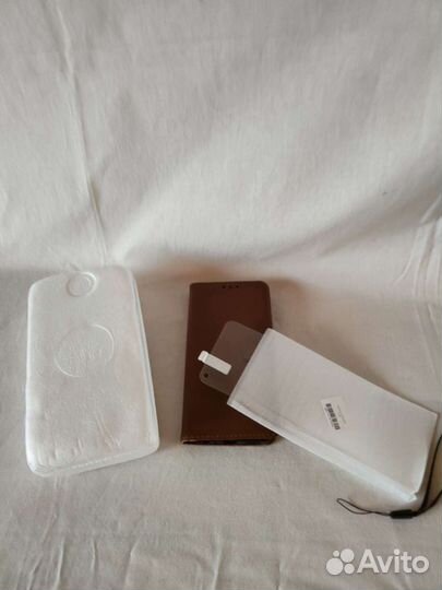 Футляр и стекло для мобильного телефона