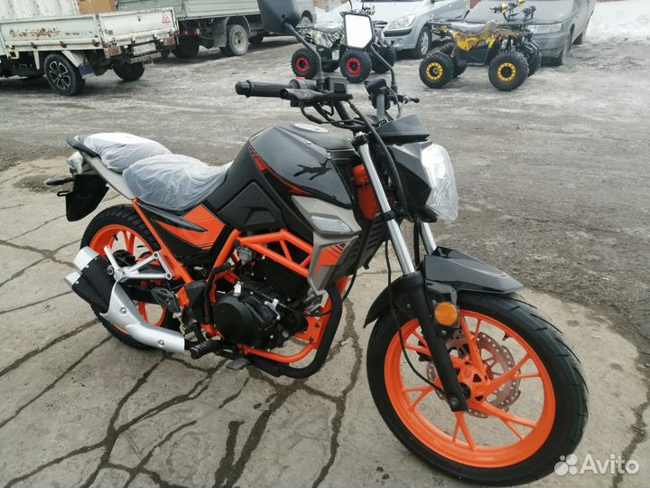 Мотоцикл nitro 200