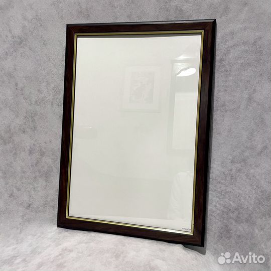 Багетная рама темное дерево и позолота