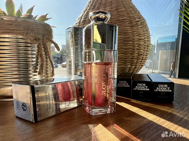 Масло для губ Dior