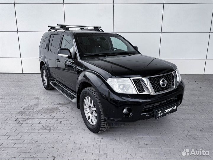 Nissan Pathfinder 2.5 AT, 2011, 114 525 км