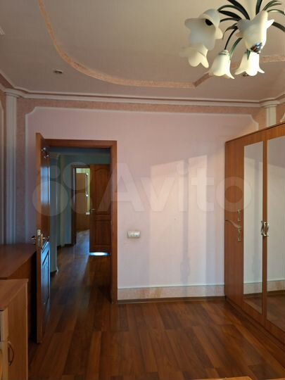 4-к. квартира, 96 м², 4/6 эт.