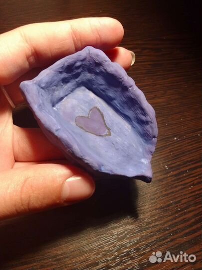 Тарелочка для украшений из глины