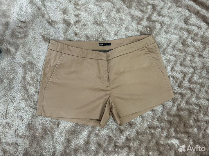 Шорты бежевые 48