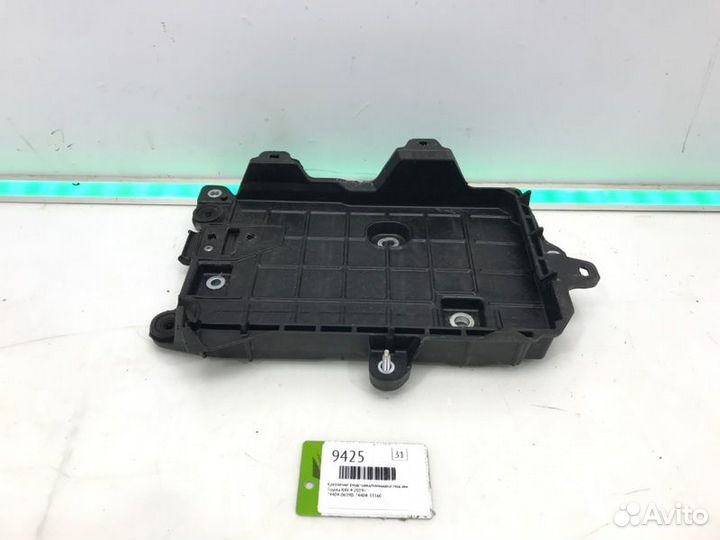 Крепление (подставка/площадка) под аккумулятор