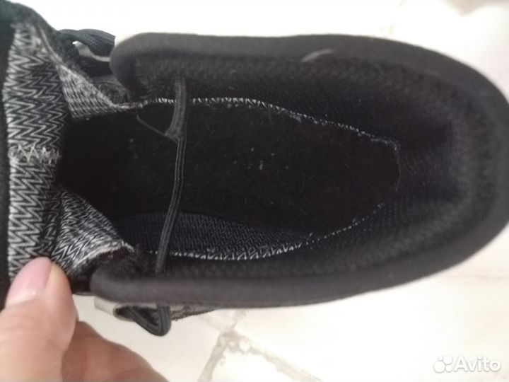 Ботинки демисезонные adidas 35 р-р