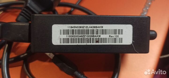 Блок питания, зарядное устройство lenovo