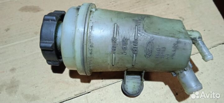 Бачок гидроусилителя Ford focus 1