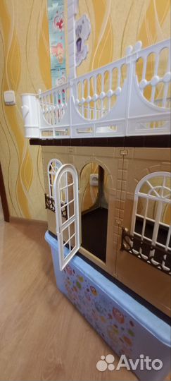 Домик для кукол