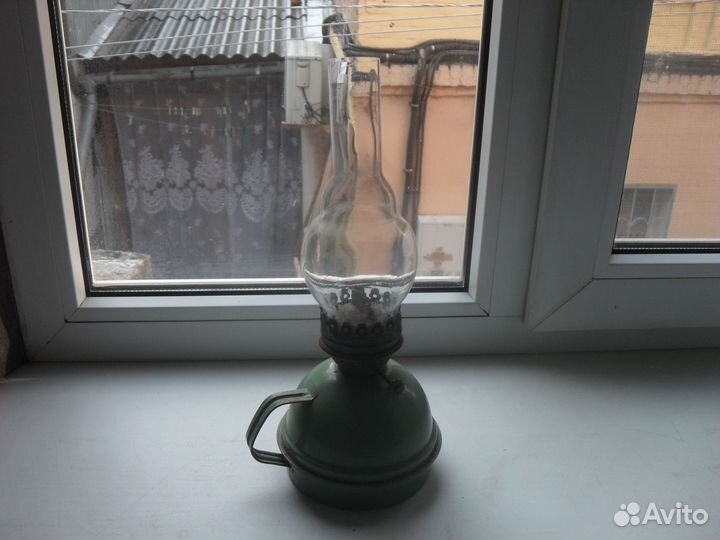 Лампа керосиновая