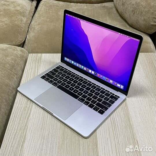 MacBook Pro 13 2017 i5/8/256gb (578 циклов)