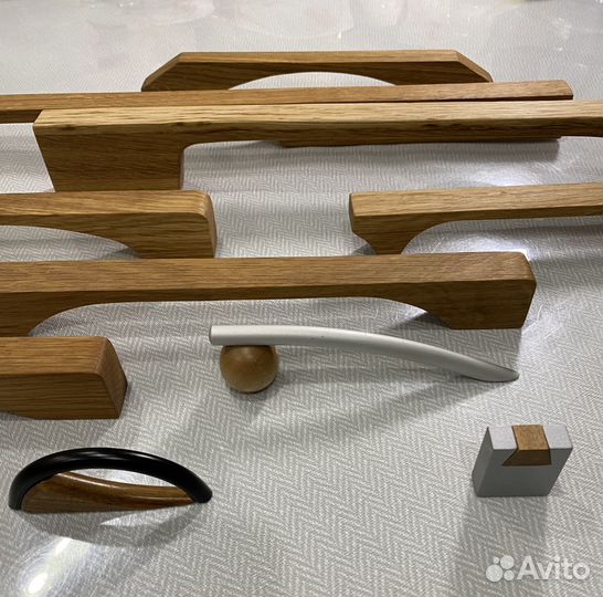 Мебельные ручки деревянные (дуб)