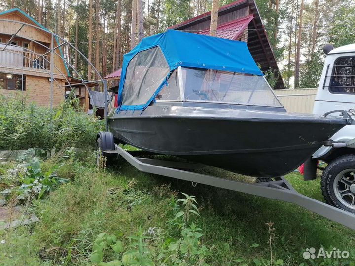 Продам лодку Крым