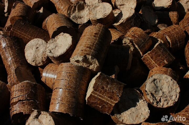 Натуральные дрова: клён, акация и другие породы дерева