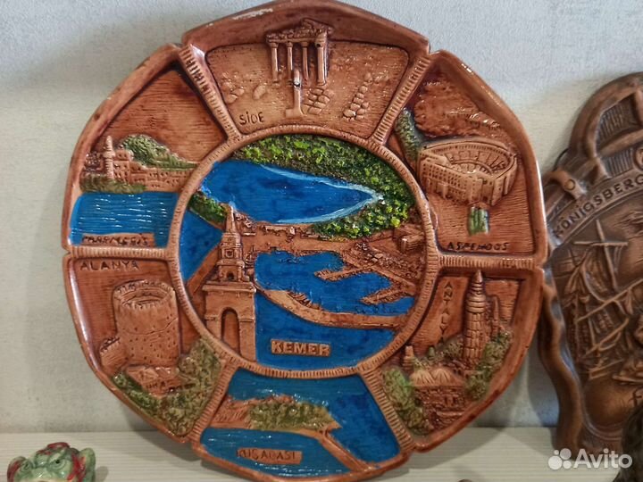 Тарелка настенная