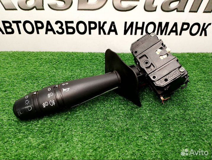 Подрулевой переключатель света Renault Duster