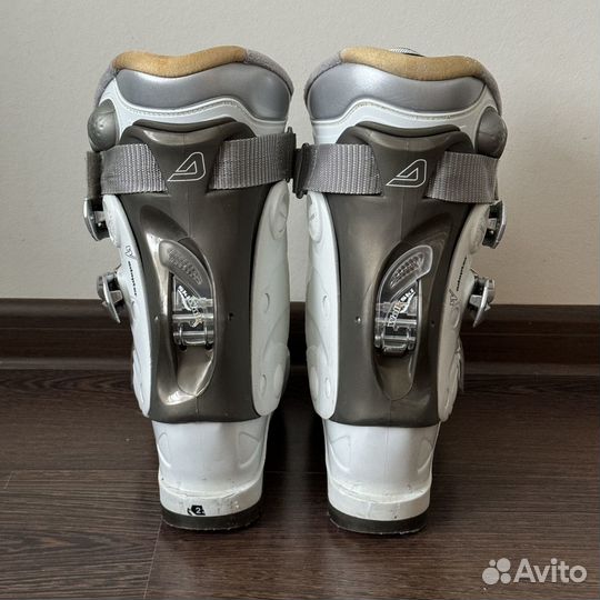 Горнолыжные ботинки Dolomite Bytterfly 80