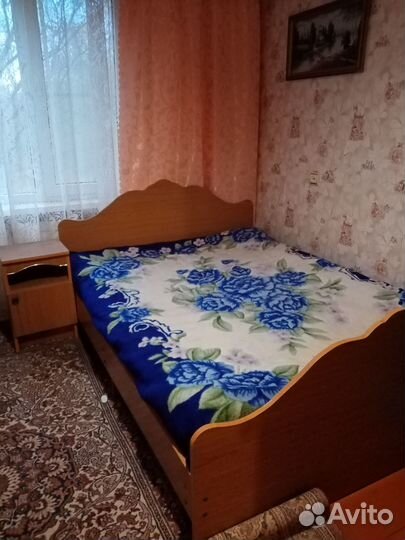 Кровать