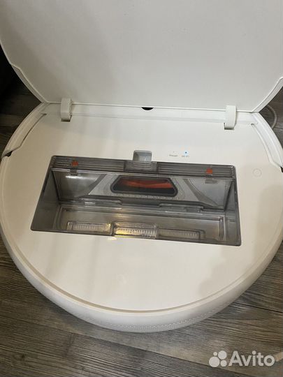 Робот пылесос