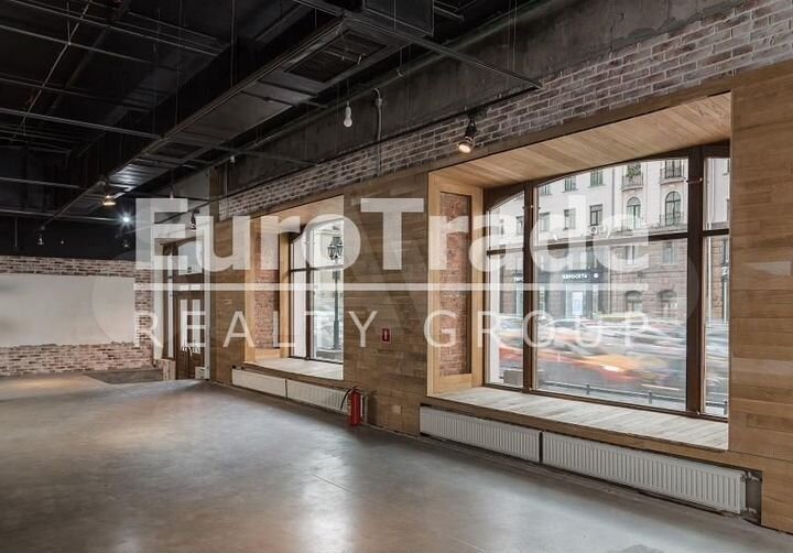 Сдам торговое помещение, 465 м²