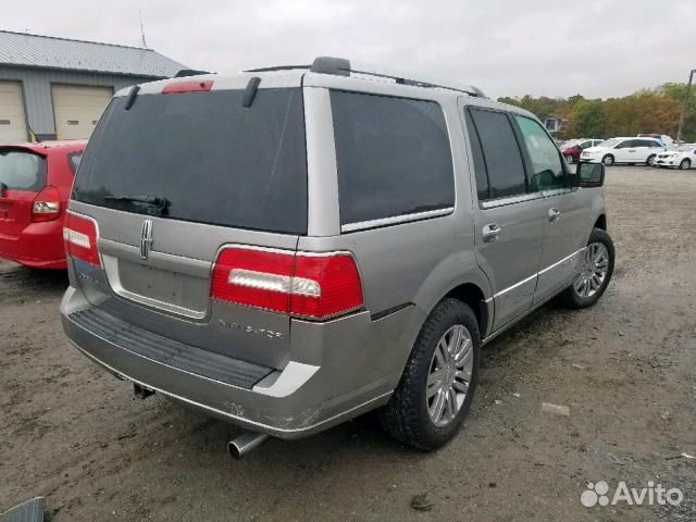 Разбор на запчасти Lincoln Navigator 2006-2014