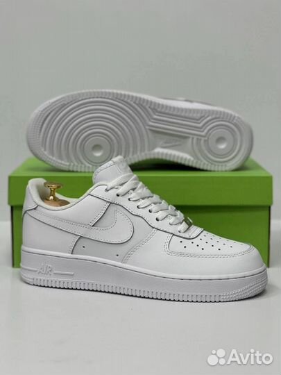 Кроссовки Nike air force 1