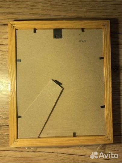 Отдам деревянную рамку, размер 17 х 21