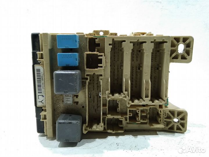 Блок предохранителей