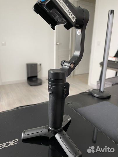 Стабилизатор для съемки FeiyuTech Vlog Pocket 2