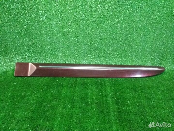 Молдинг на дверь задний левый Nissan Maxima A33