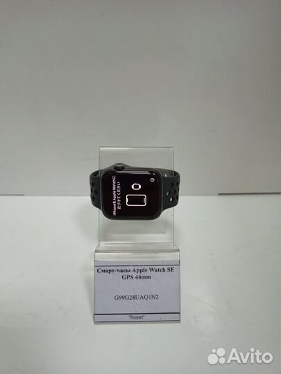 Смарт-часы Apple Watch SE GPS 44mm