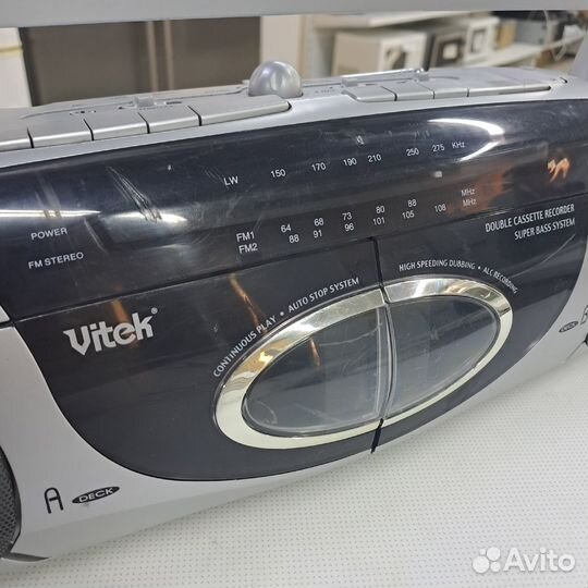 Магнитола Vitek VT-3304