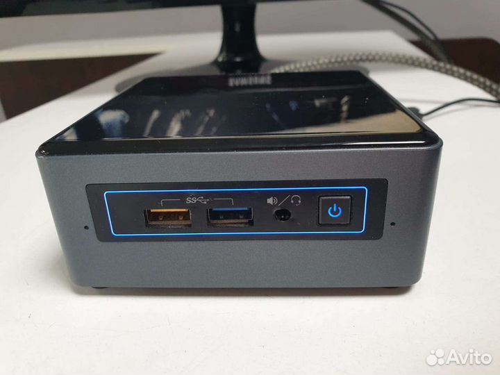 Миникомпьютер intel 1.5Ghz 4 потока, 4гб RAM,SSD