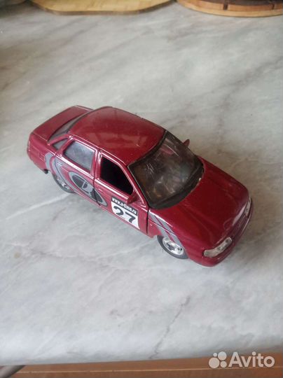 Модель автомобиля Лада 110