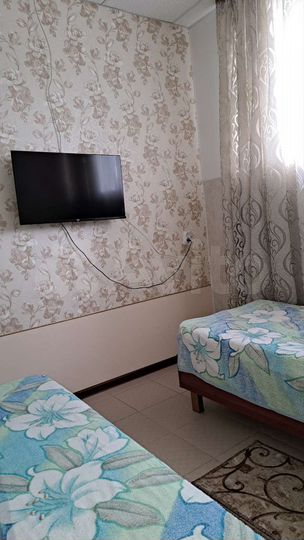 2-к. квартира, 50 м², 1/6 эт.