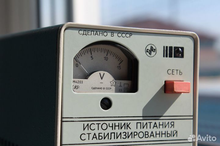 Лабораторный блок питания ипс-1