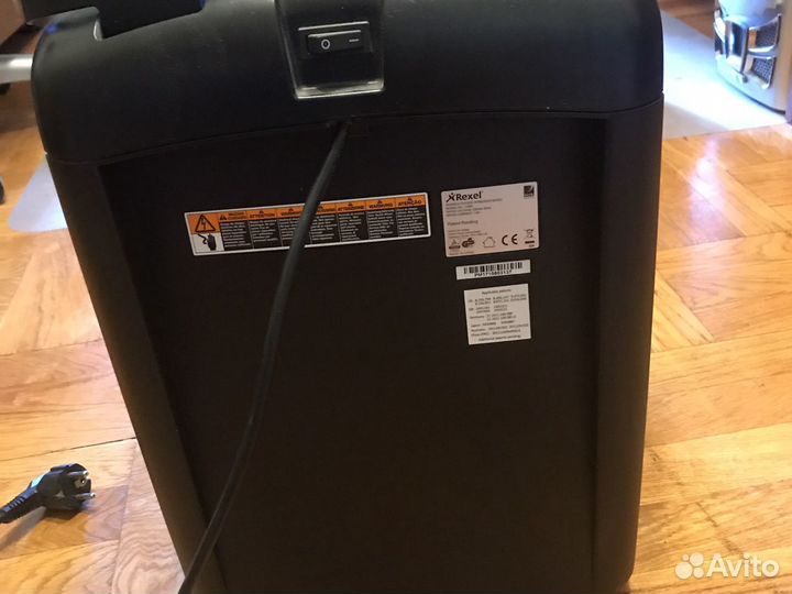 Уничтожитель бумаги Rexel 130M