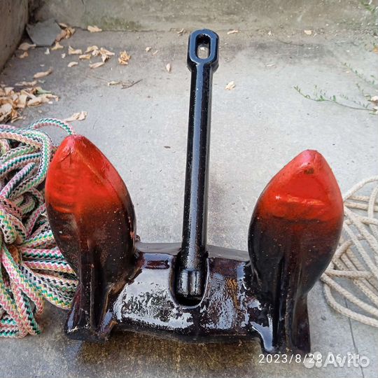 Фара искатель - на катер, якоря