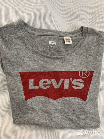 Футболка Levis