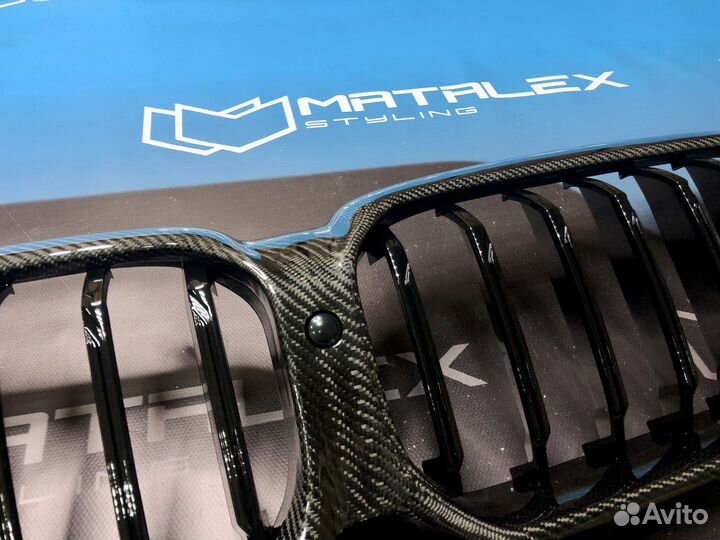 Решетка радиатора BMW 5 G30 Sport, рест, карбон