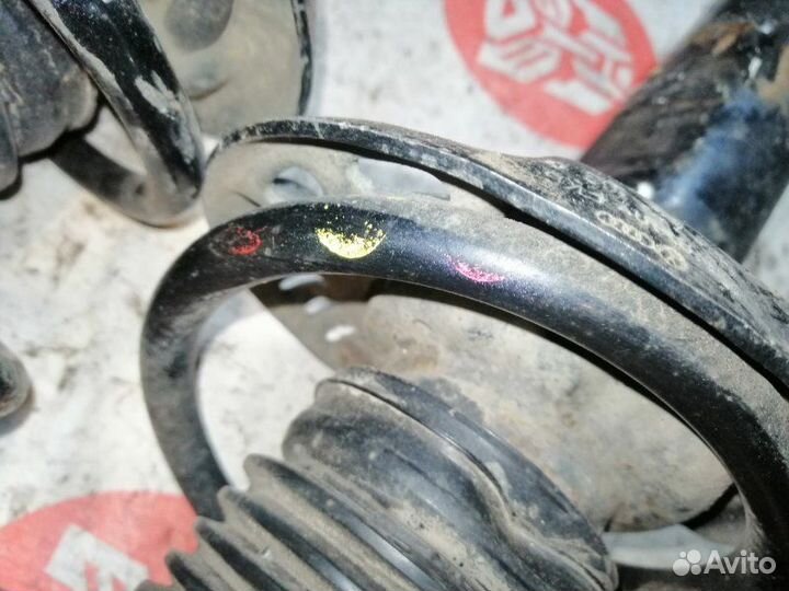 Амортизатор передний Volkswagen Touran 1T CAV 2012