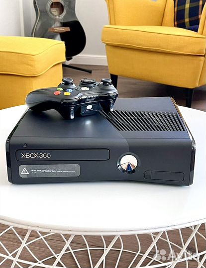 Xbox 360 Slim (250GB) Идеал+4Диска